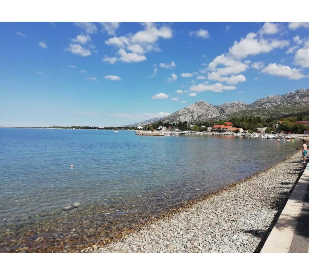 Apartmani Antonela Селине Екстериор снимка