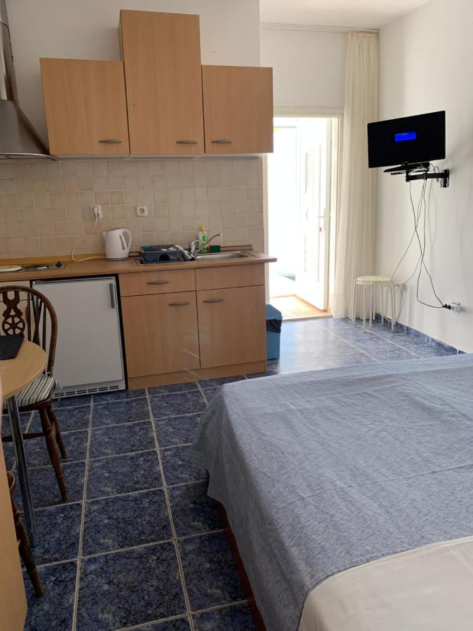 Apartmani Antonela Селине Екстериор снимка